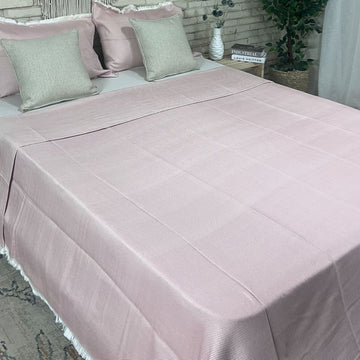 Taji Coverlet TA38