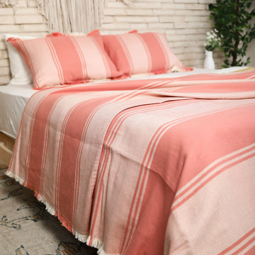 Taji Coverlet TA34