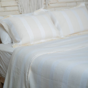 Taji Coverlet TA28