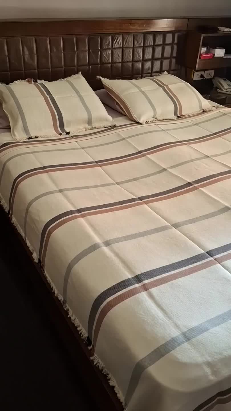 Taji Handmade Cotton Coverlet TA8