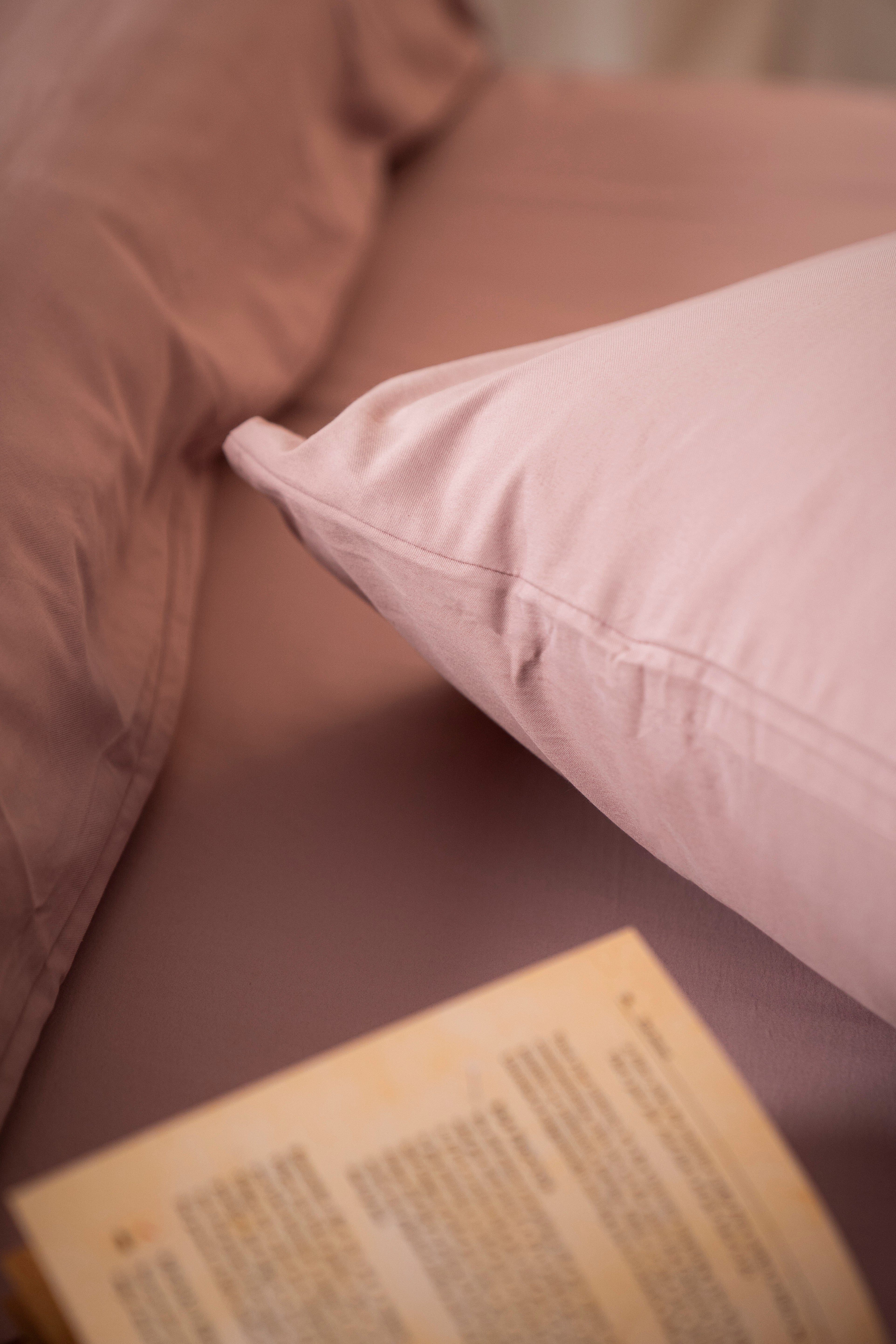 Sateen Fitted Sheet + Pillowcases (600TC)