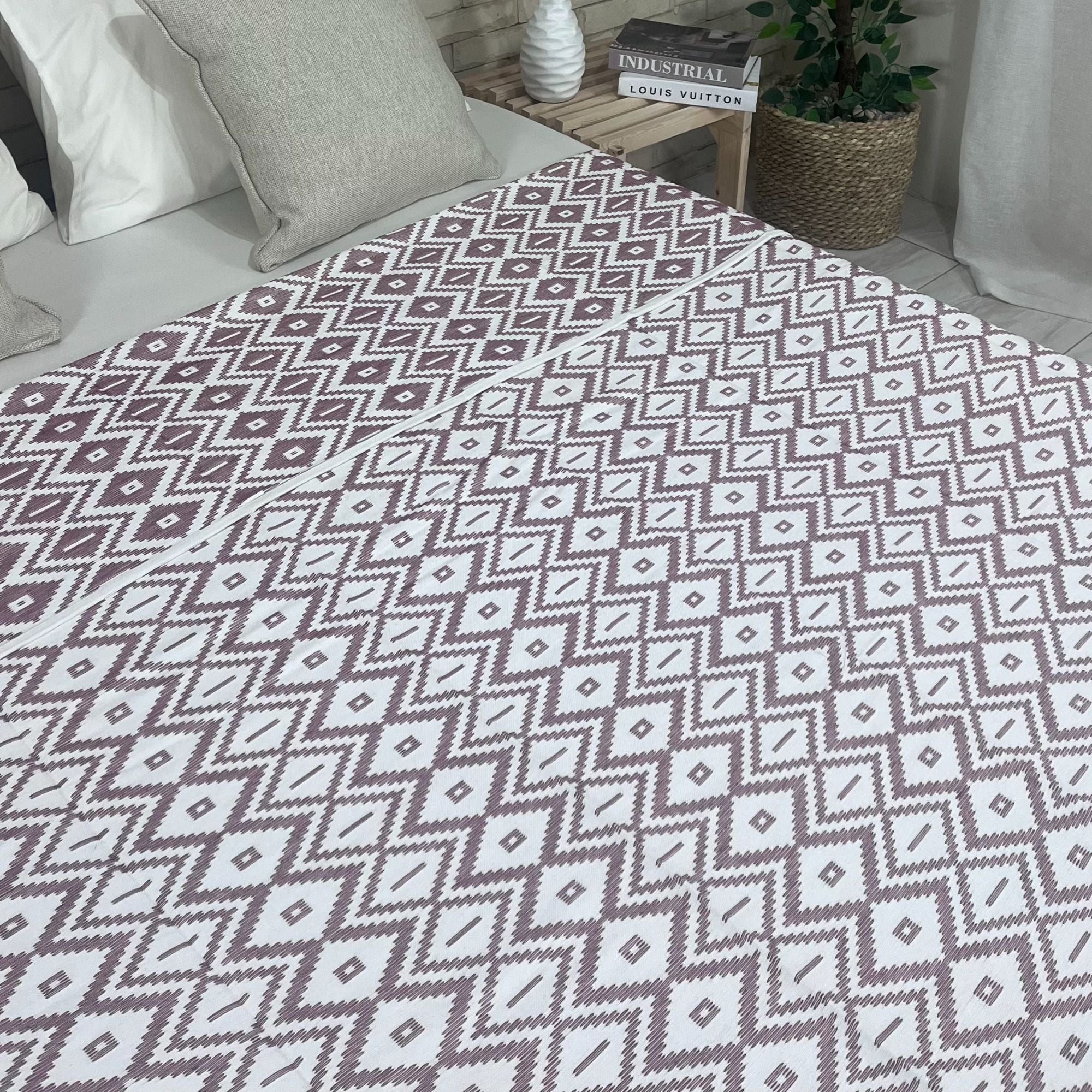Atlas Handmade Cotton Coverlet AT25