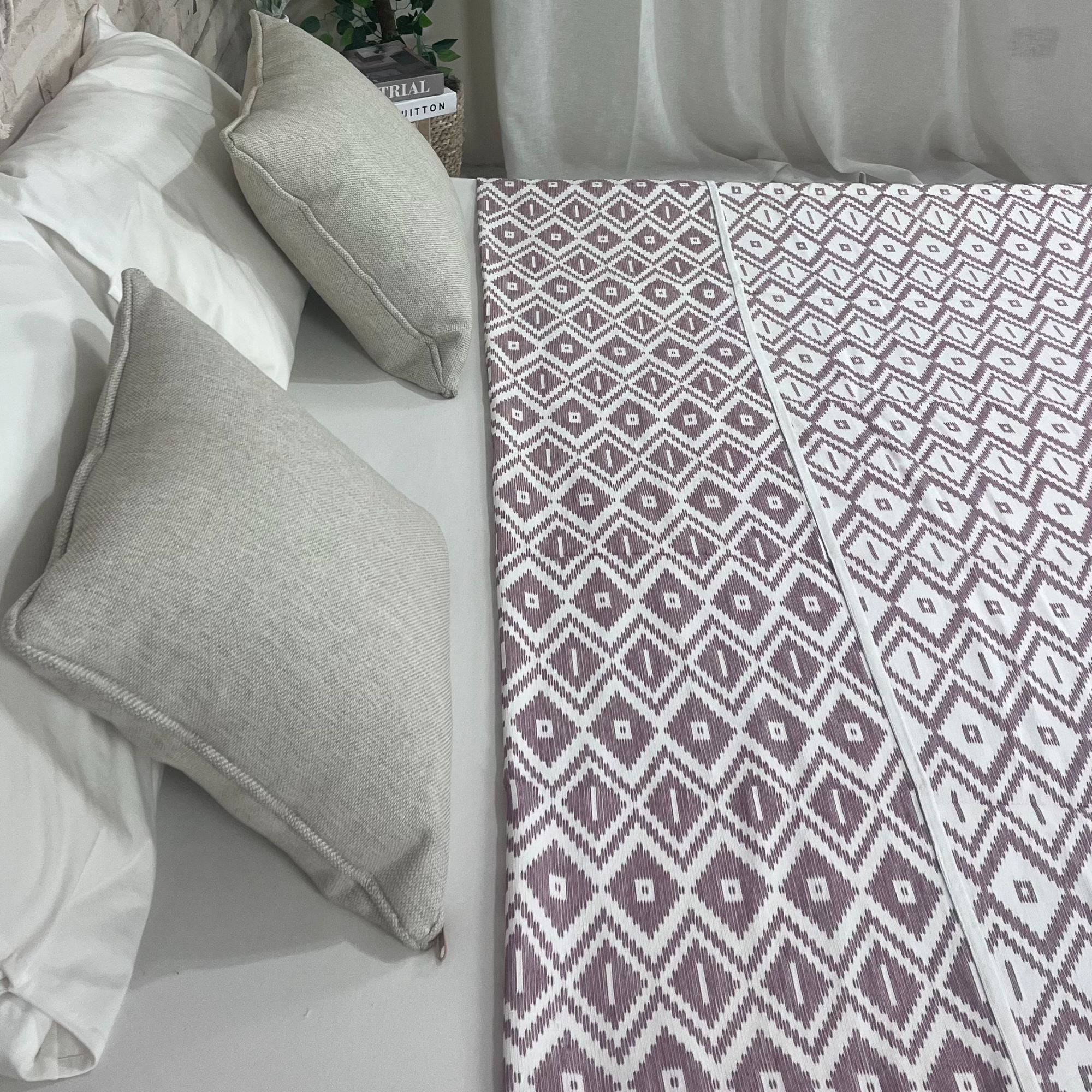 Atlas Handmade Cotton Coverlet AT25