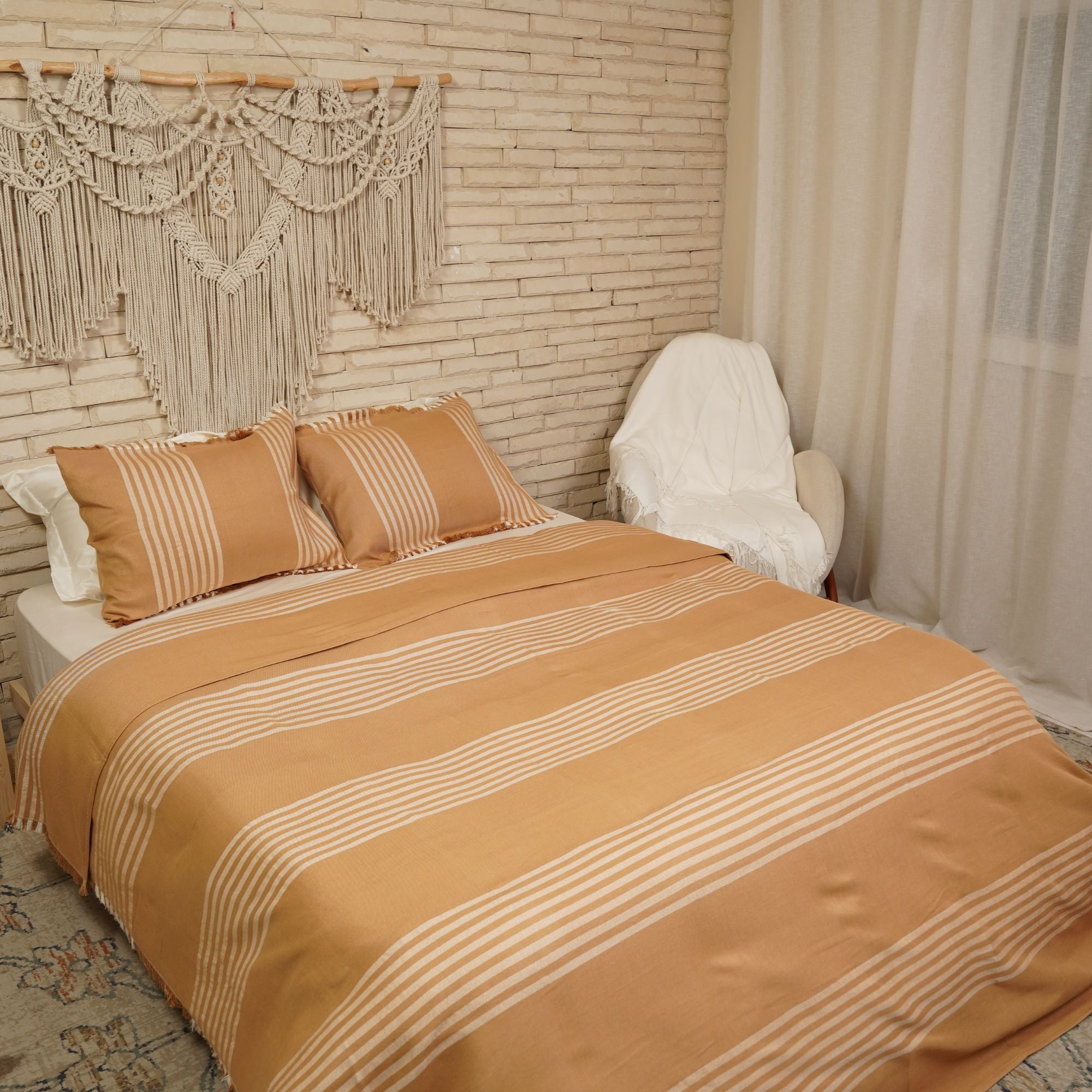 Taji Handmade Cotton Coverlet TA40