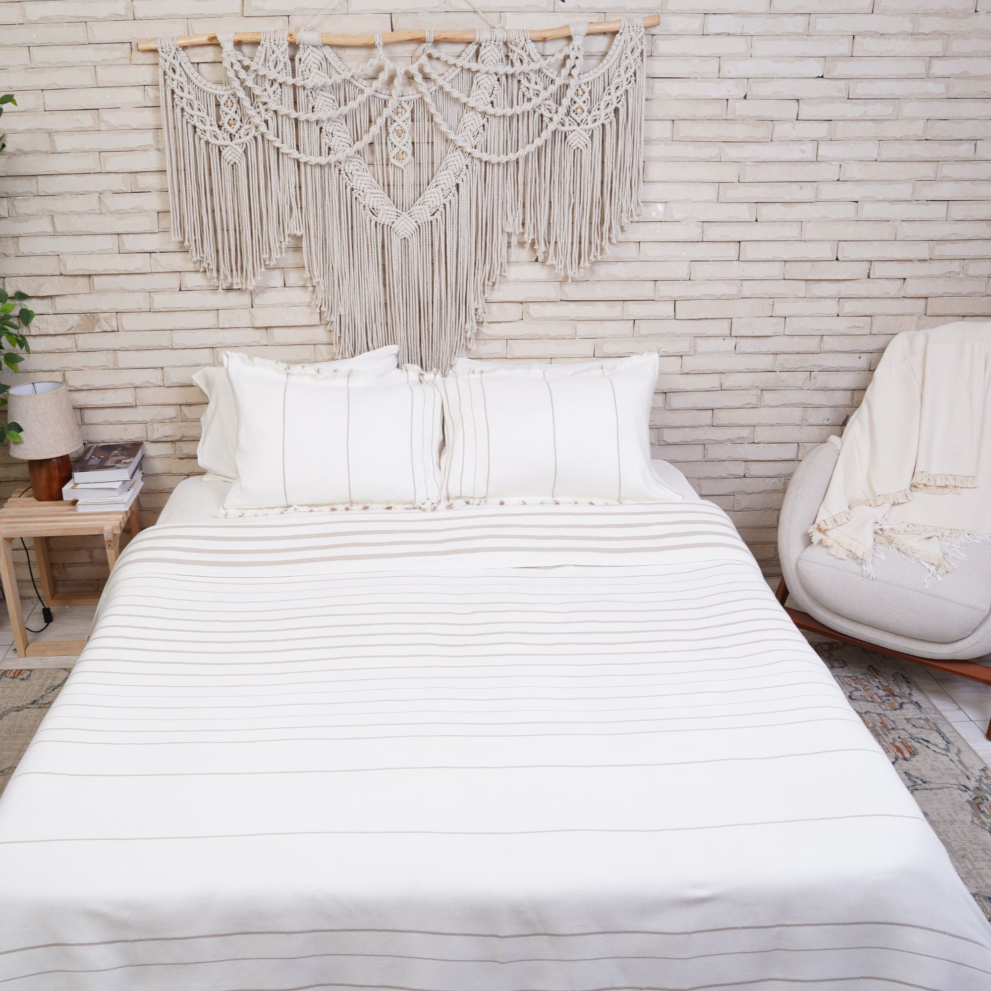 Taji Handmade Cotton Coverlet TA14