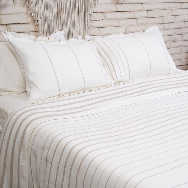 Taji Coverlet TA14