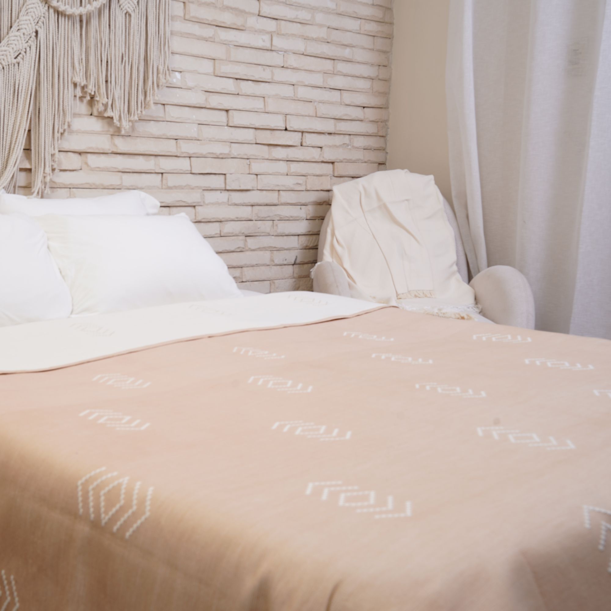 Kinar Handmade Cotton Coverlet KN11