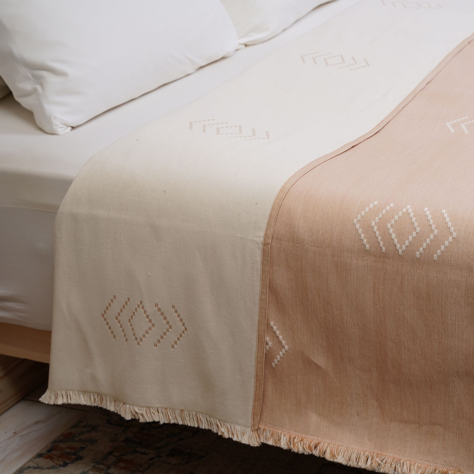 Kinar Handmade Cotton Coverlet KN11