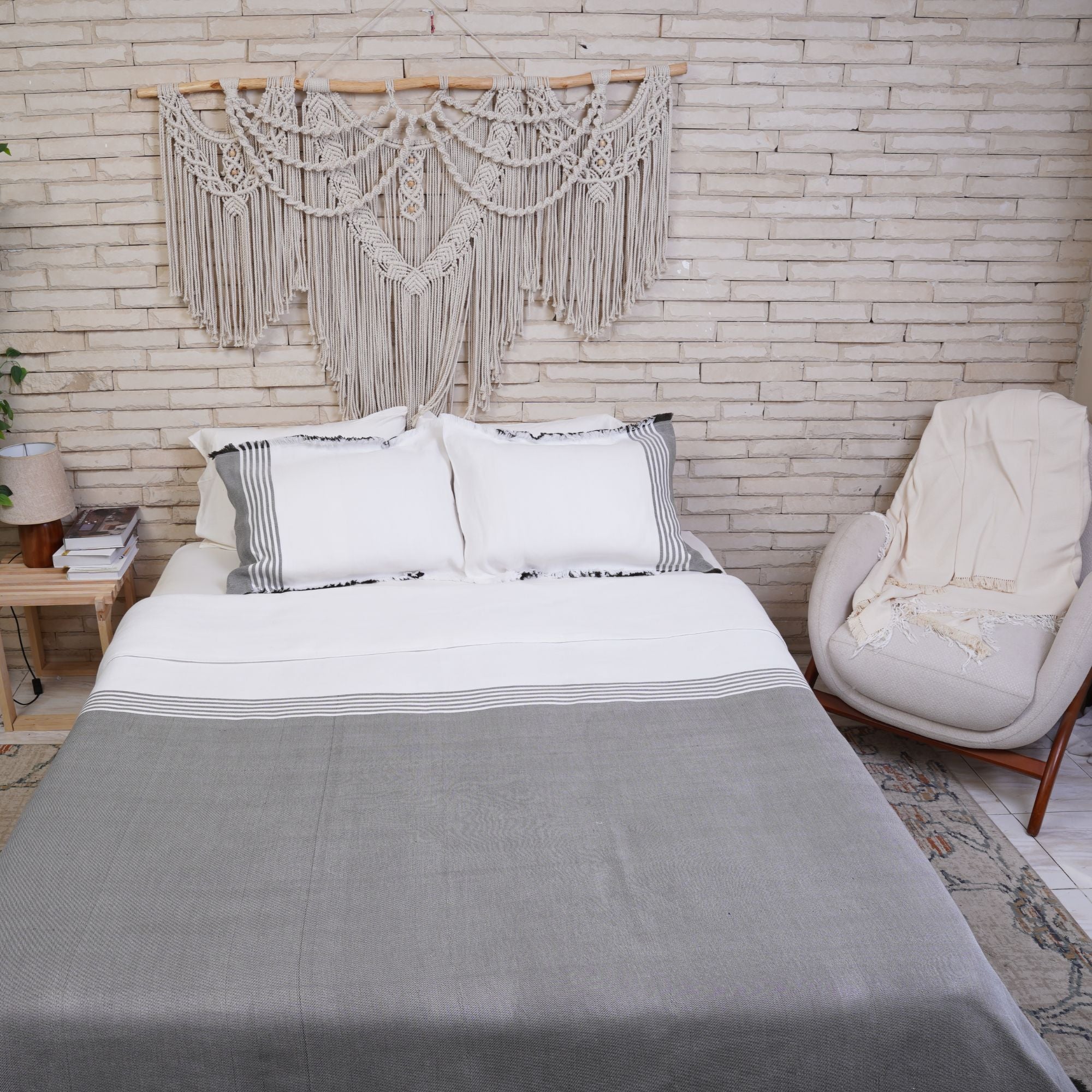 Taji Handmade Cotton Coverlet TA24