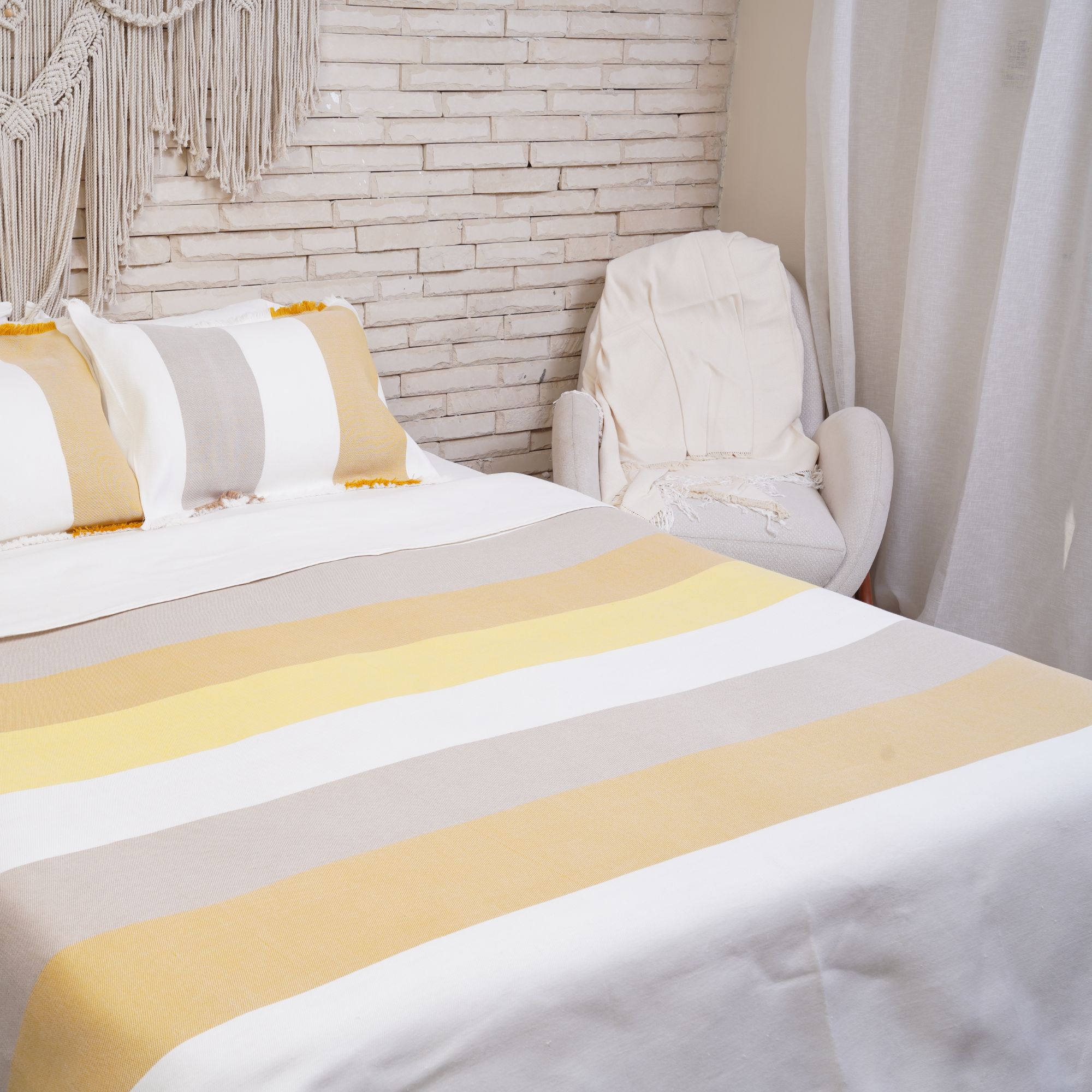 Taji Handmade Cotton Coverlet TA3