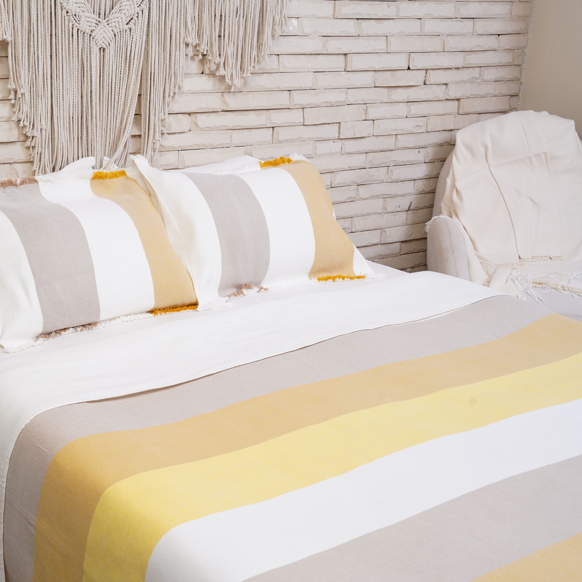 Taji Handmade Cotton Coverlet TA3