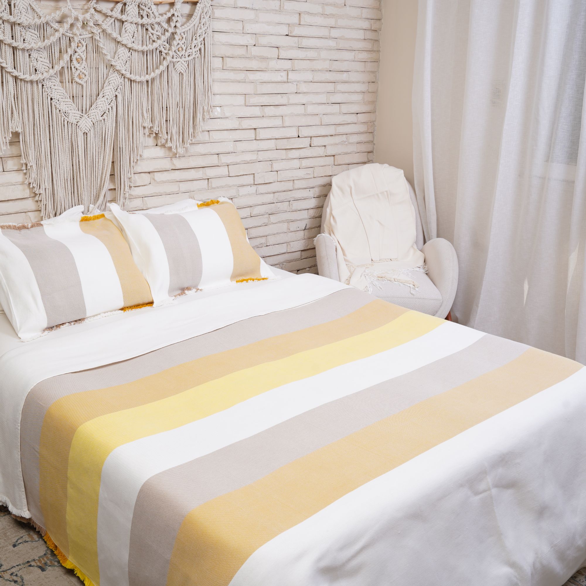 Taji Handmade Cotton Coverlet TA3