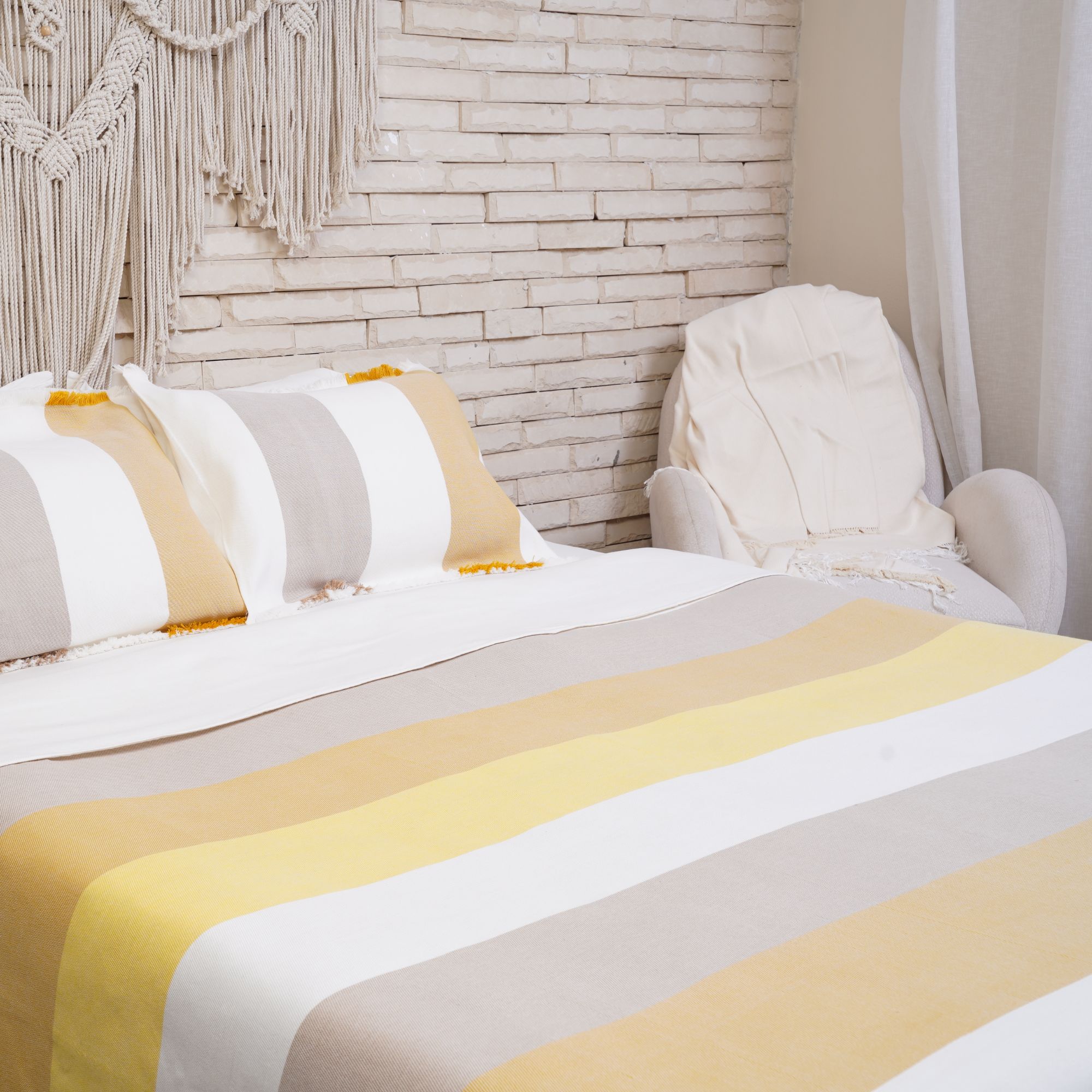 Taji Handmade Cotton Coverlet TA3