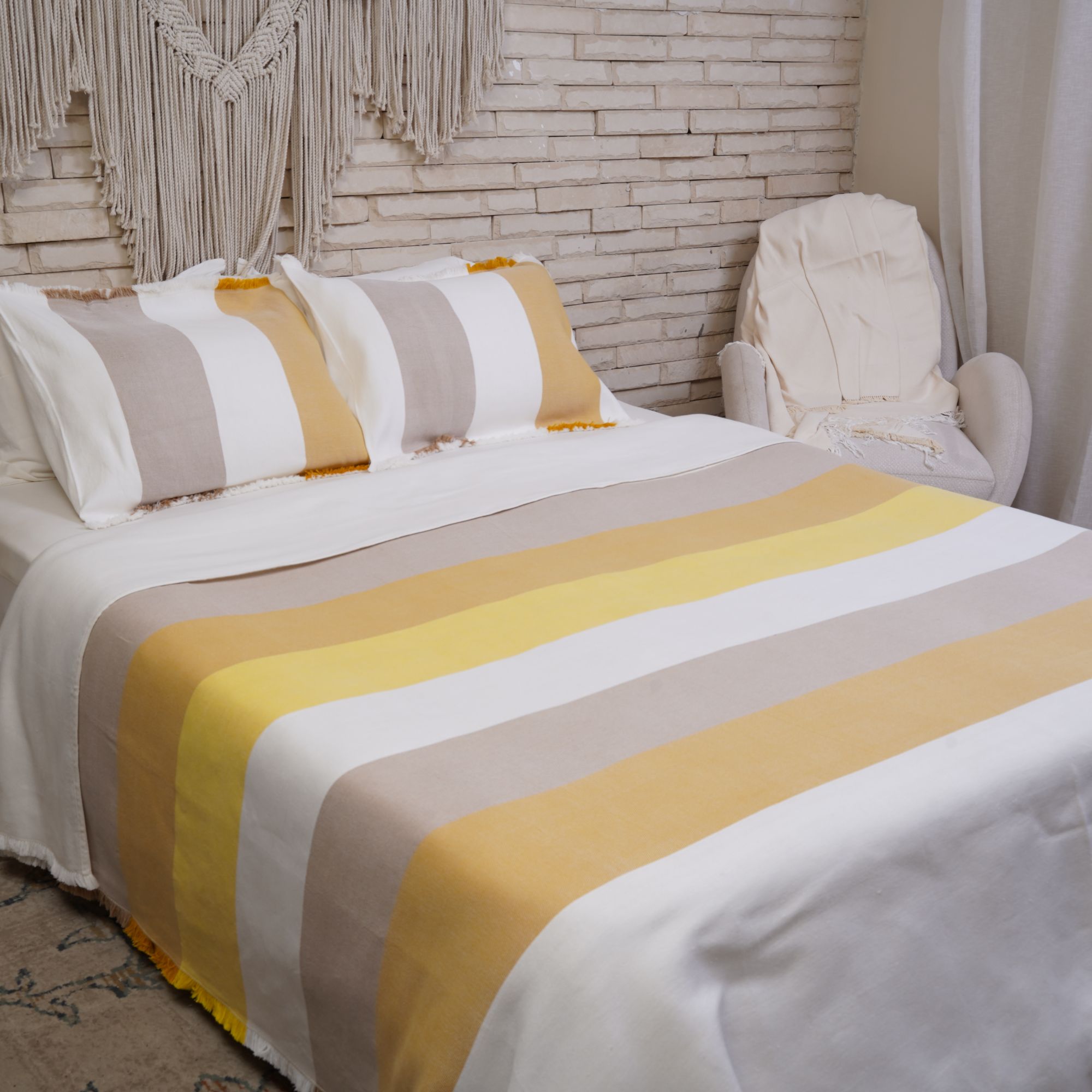 Taji Handmade Cotton Coverlet TA3