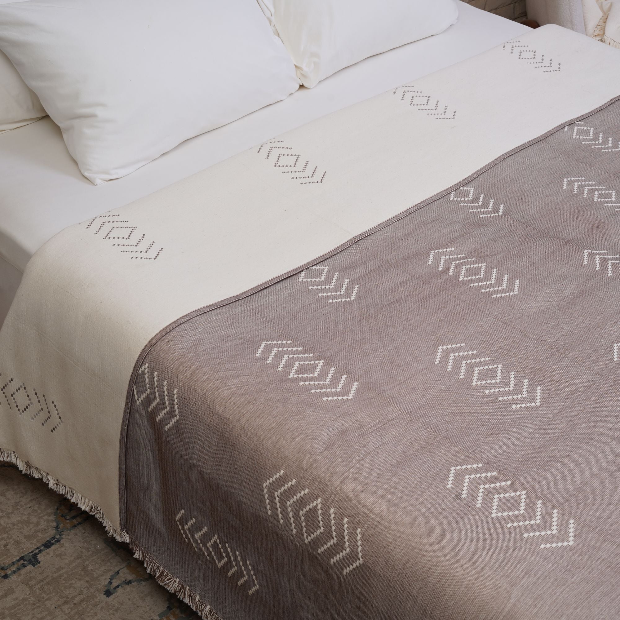 Kinar Handmade Cotton Coverlet KN14