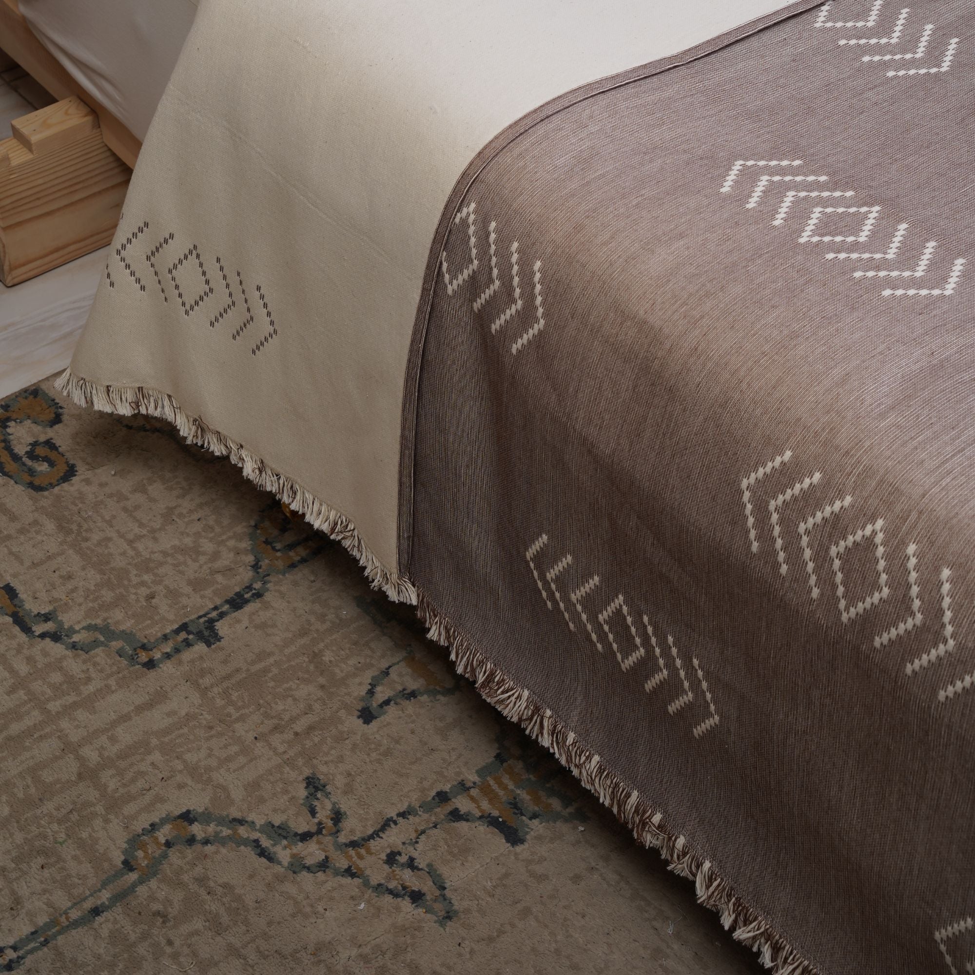 Kinar Handmade Cotton Coverlet KN14