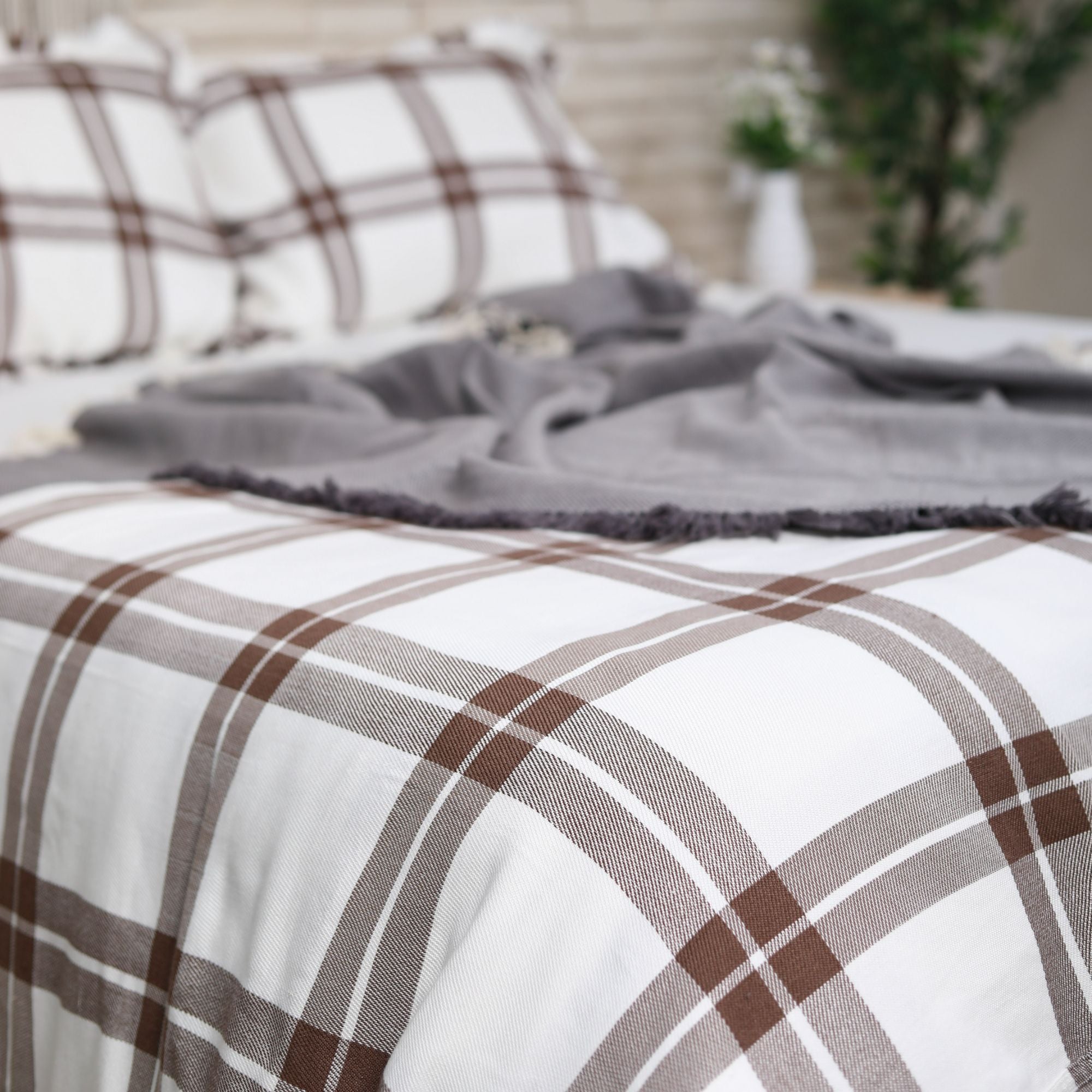 Taji Handmade Cotton Coverlet TA43