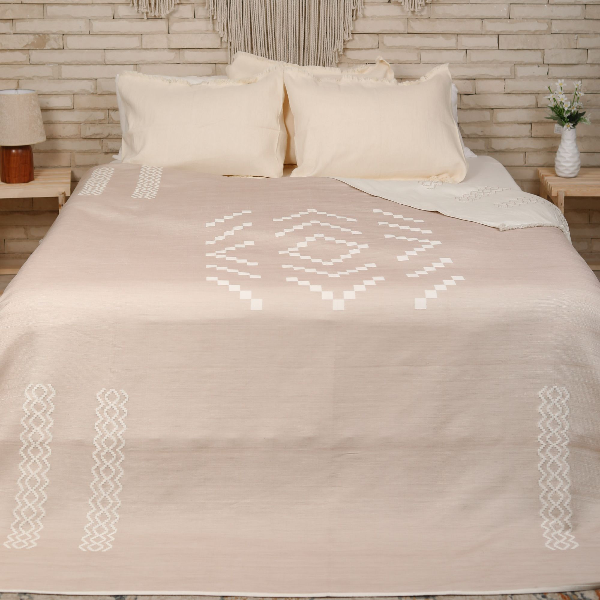 Kinar Handmade Cotton Coverlet KN1