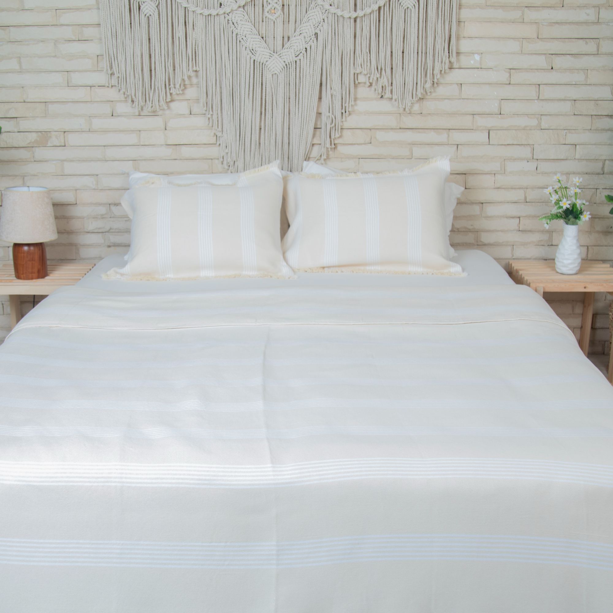 Taji Handmade Cotton Coverlet TA28