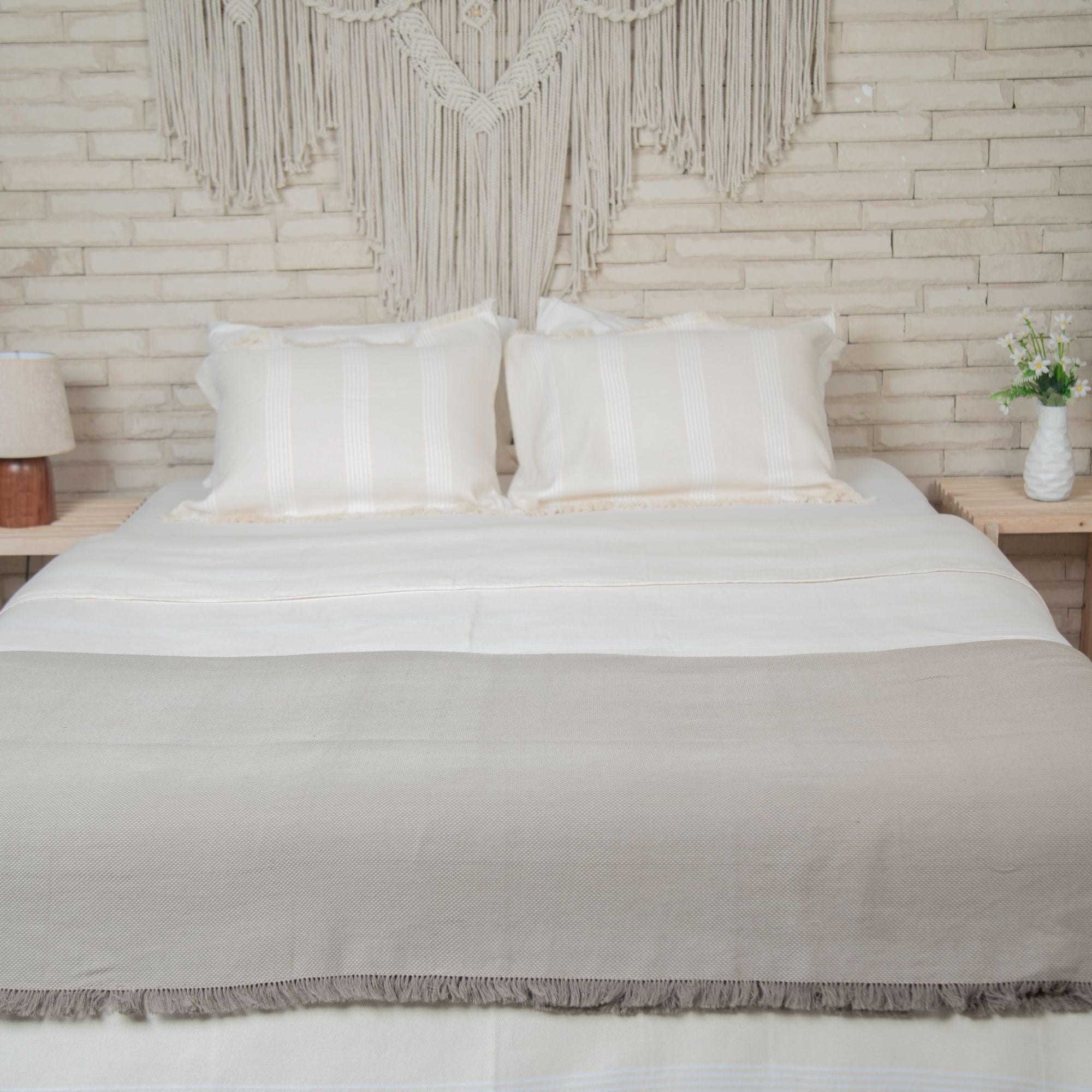 Taji Handmade Cotton Coverlet TA28