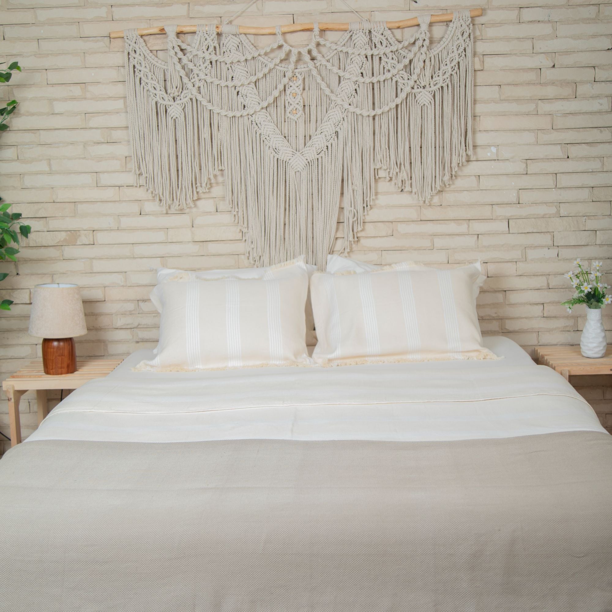 Taji Handmade Cotton Coverlet TA28
