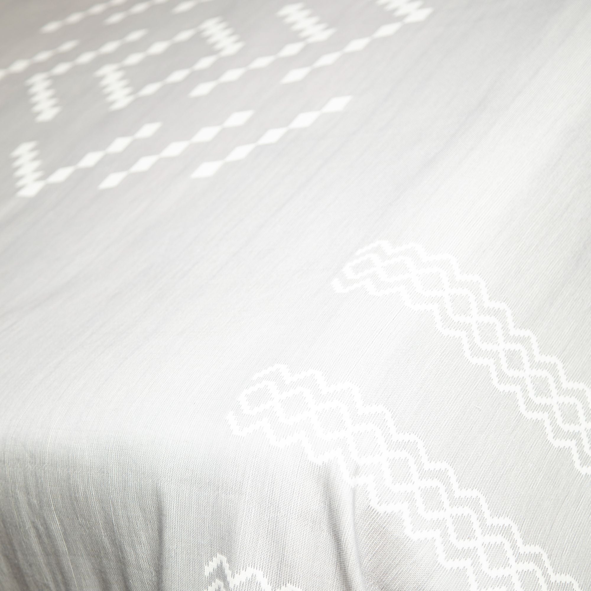 Kinar Handmade Cotton Coverlet KN12
