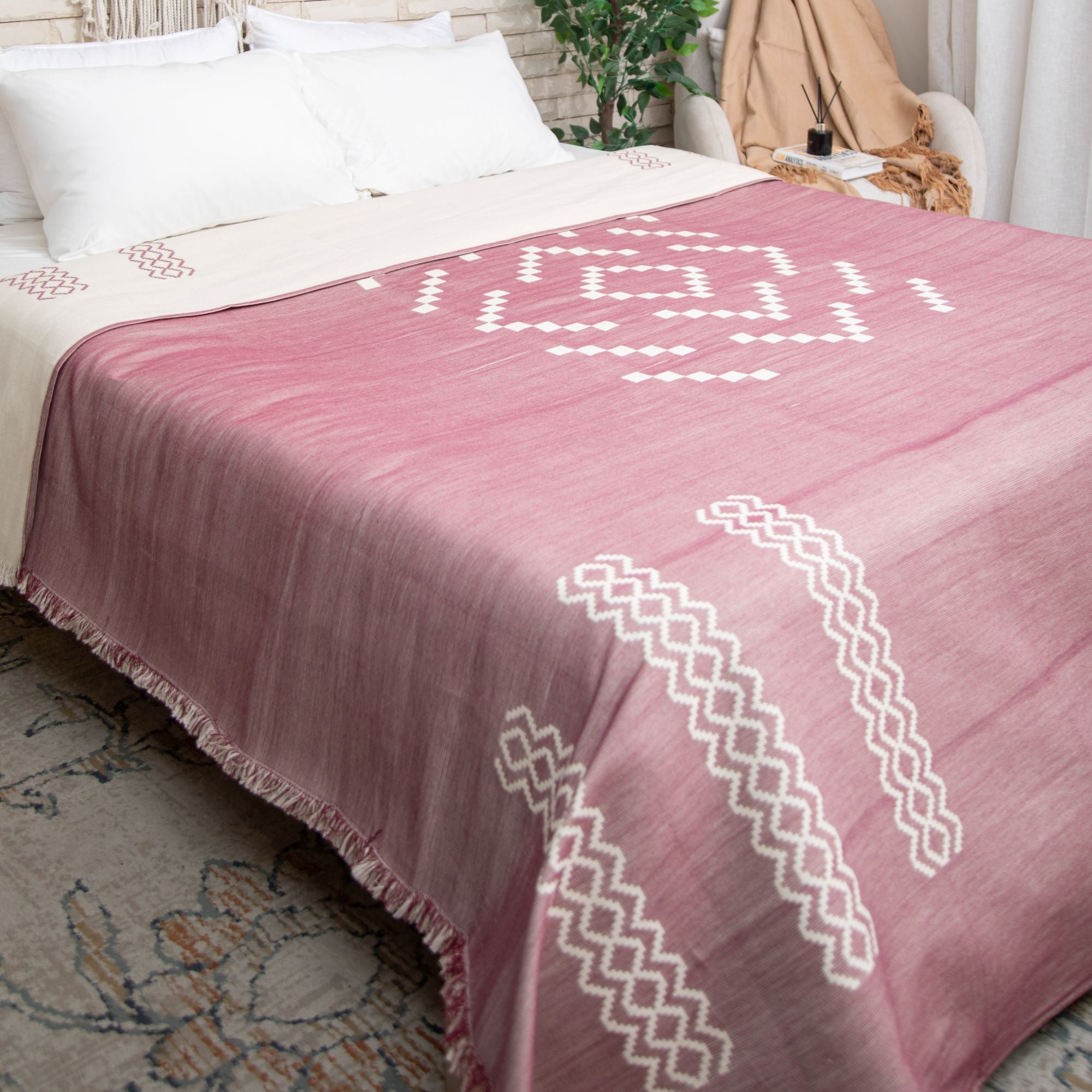 Kinar Handmade Cotton Coverlet KN10