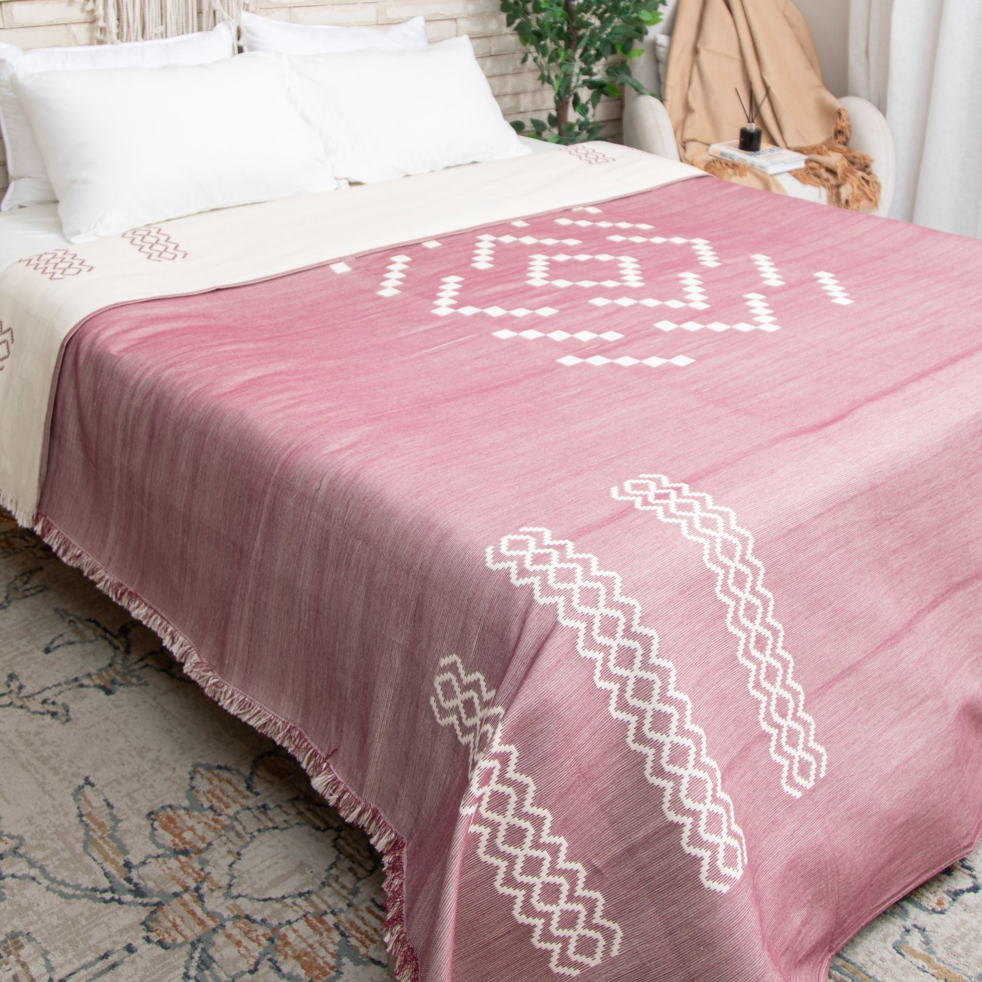 Kinar Handmade Cotton Coverlet KN10