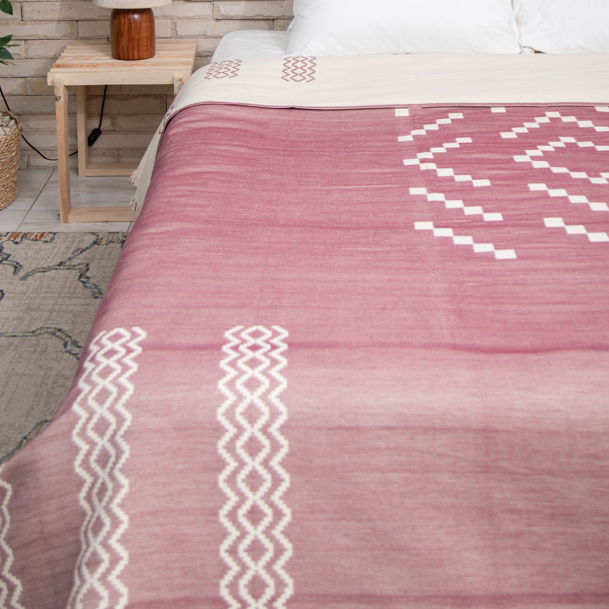 Kinar Handmade Cotton Coverlet KN10