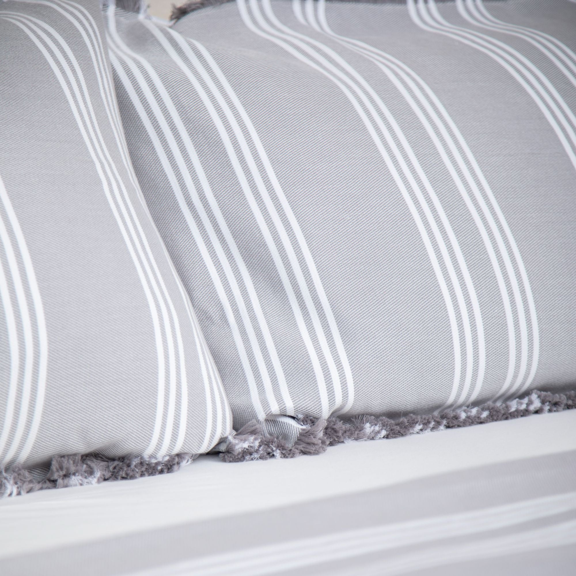 Taji Handmade Cotton Coverlet TA9