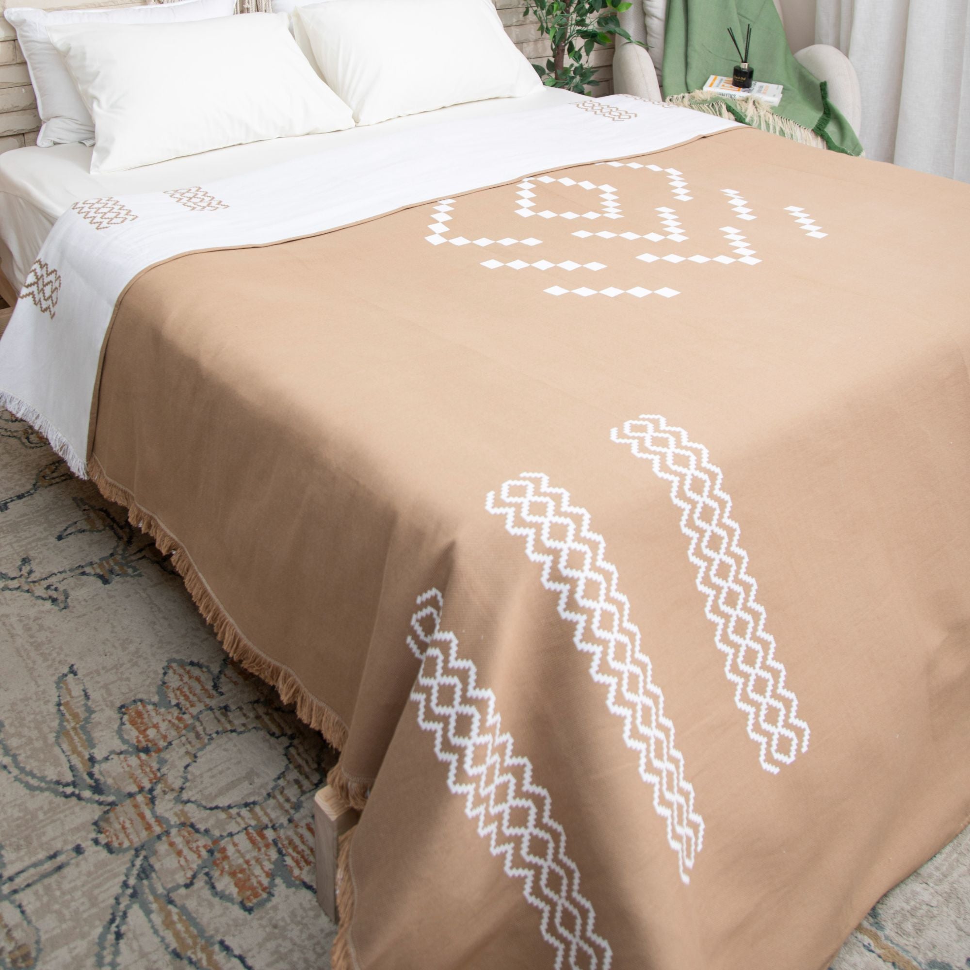 Kinar Handmade Cotton Coverlet KN6