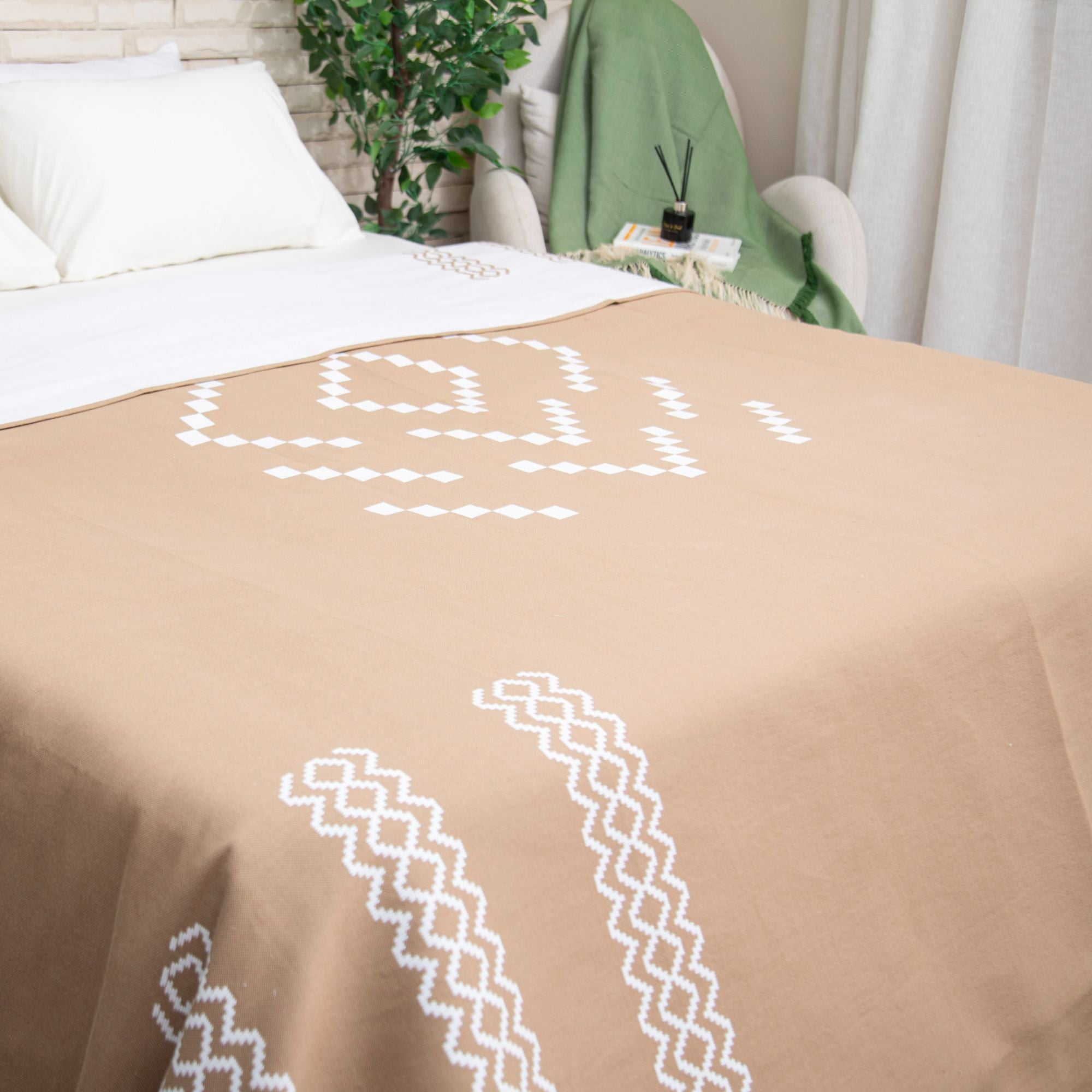 Kinar Handmade Cotton Coverlet KN6
