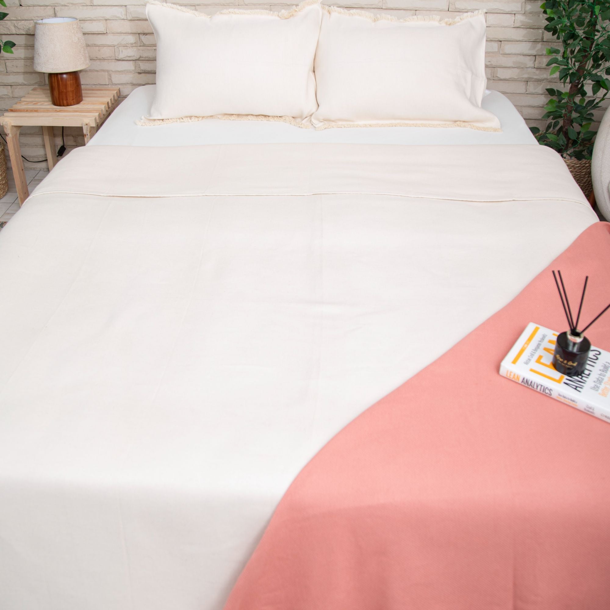 Taji Handmade Cotton Coverlet TA4