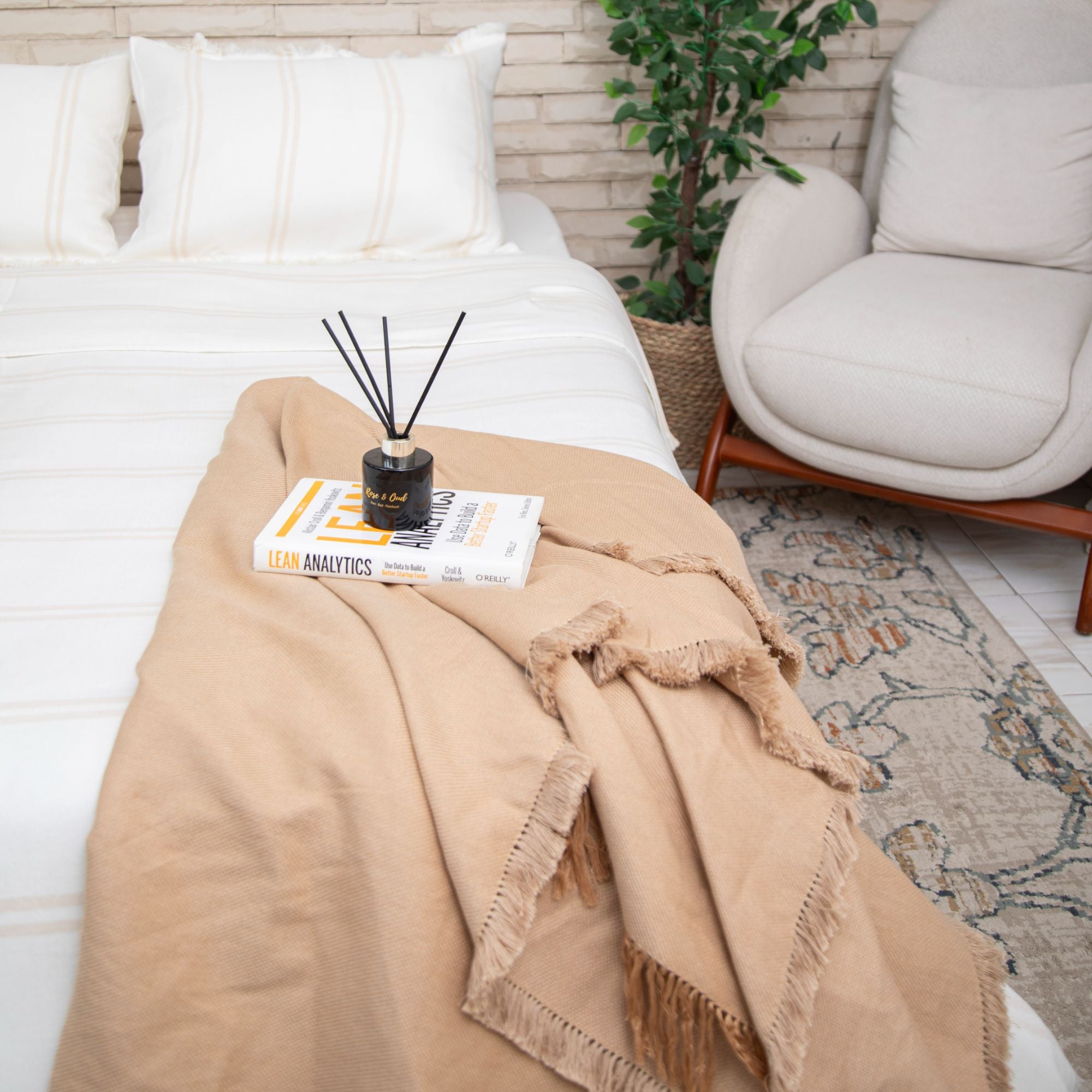 Taji Handmade Cotton Coverlet TA16