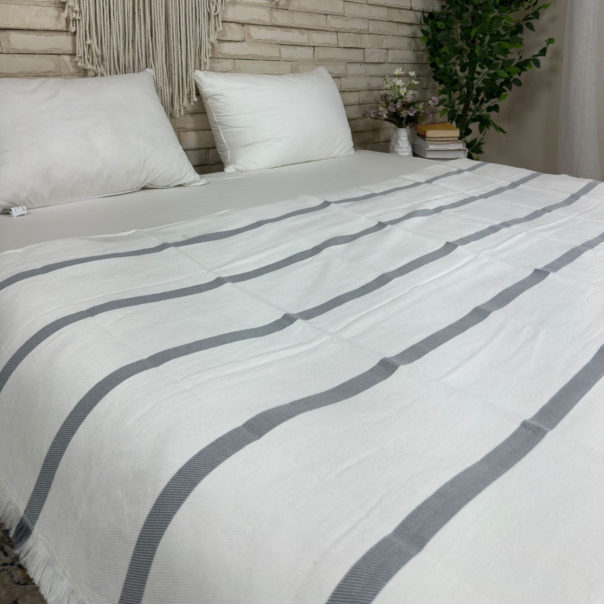 Taji Handmade Cotton Coverlet Single SN2