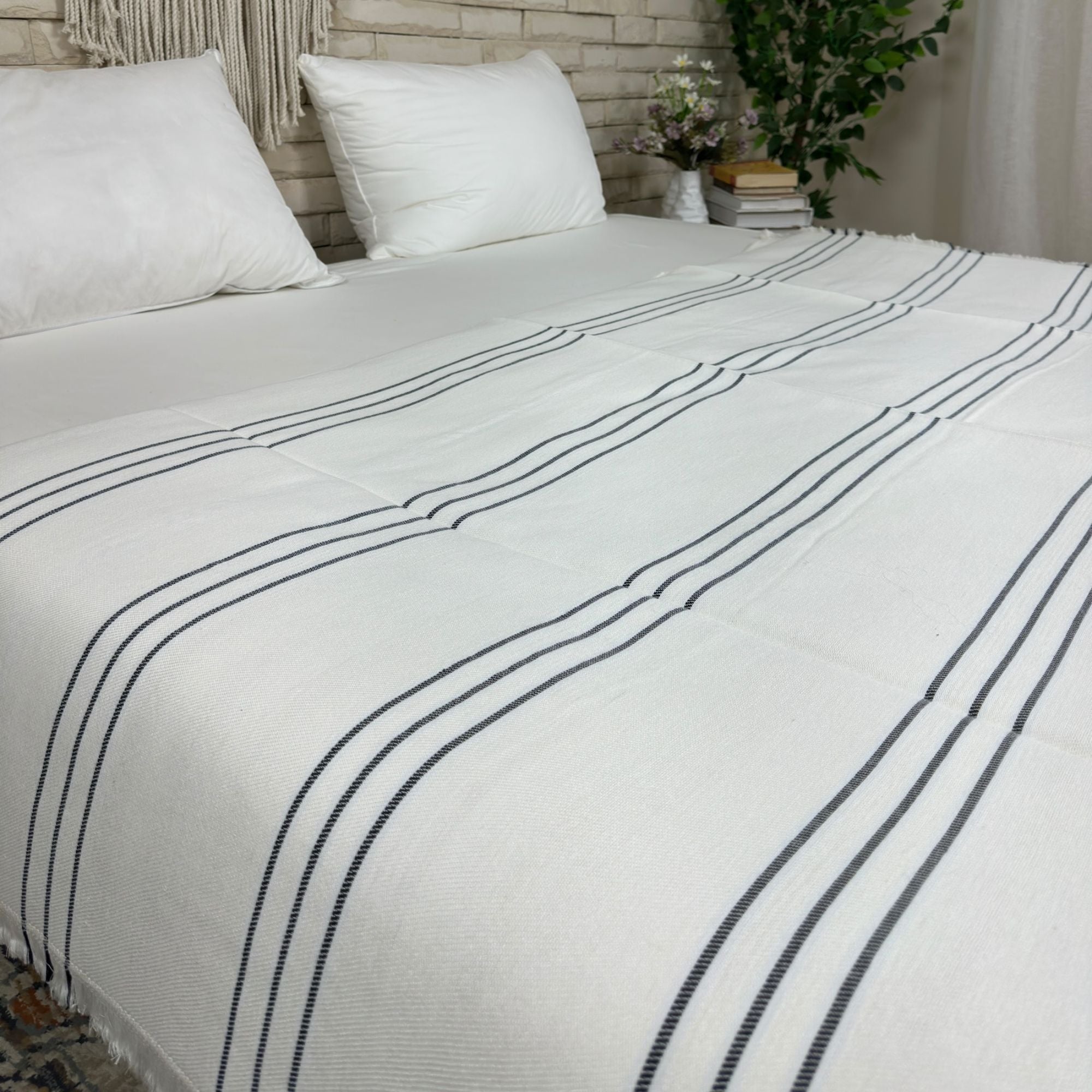Taji Handmade Cotton Coverlet Single SN6