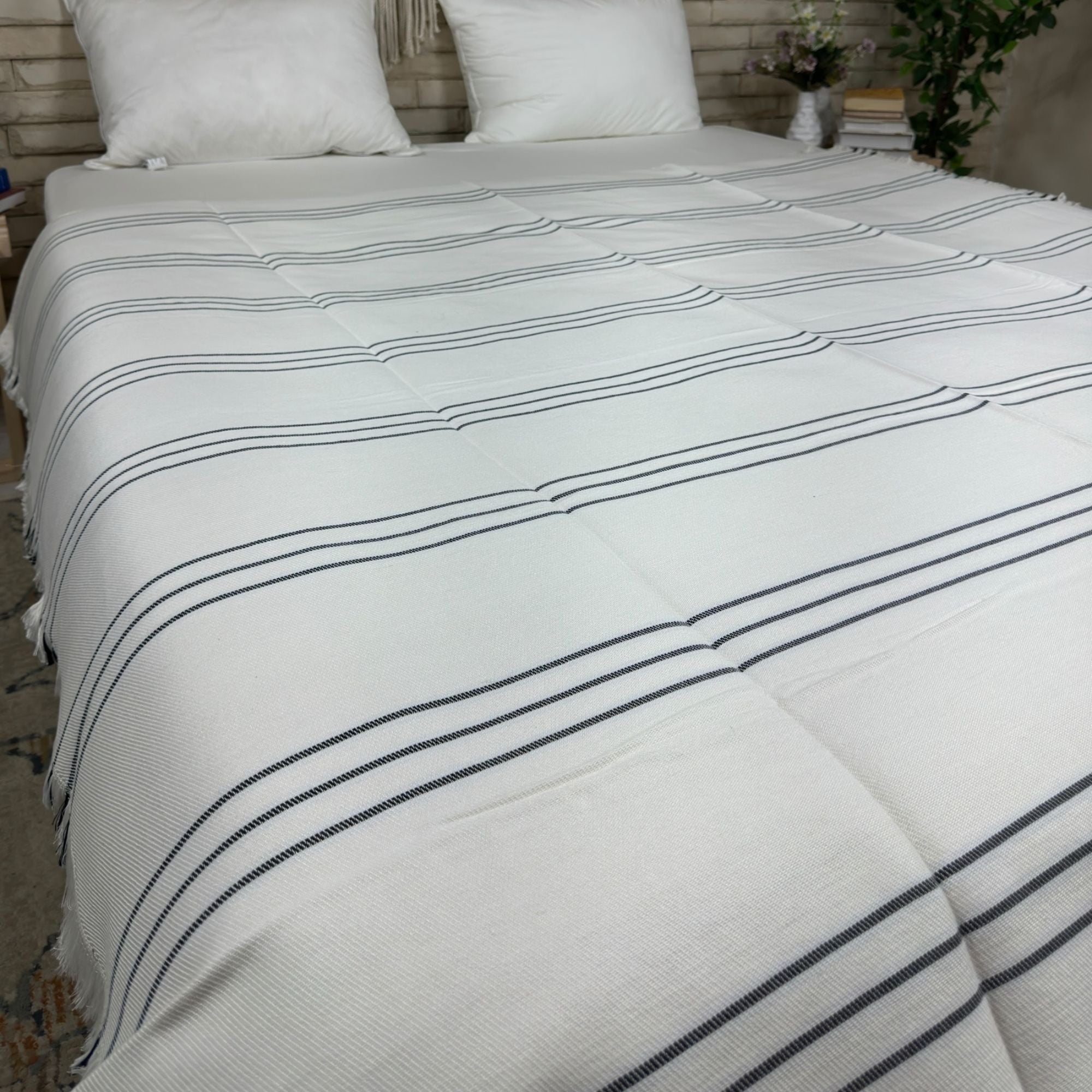Taji Handmade Cotton Coverlet Single SN6