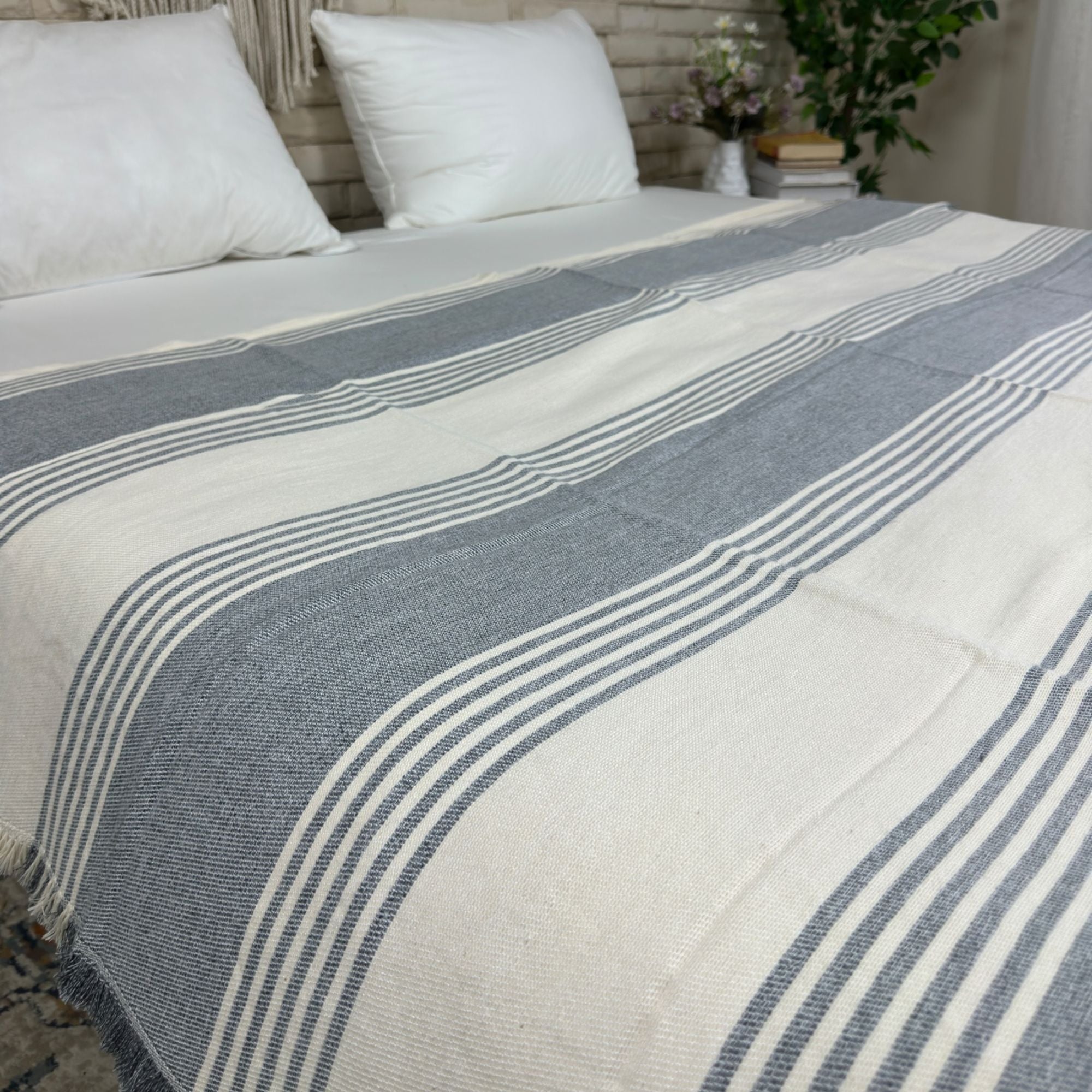 Taji Handmade Cotton Coverlet Single SN11