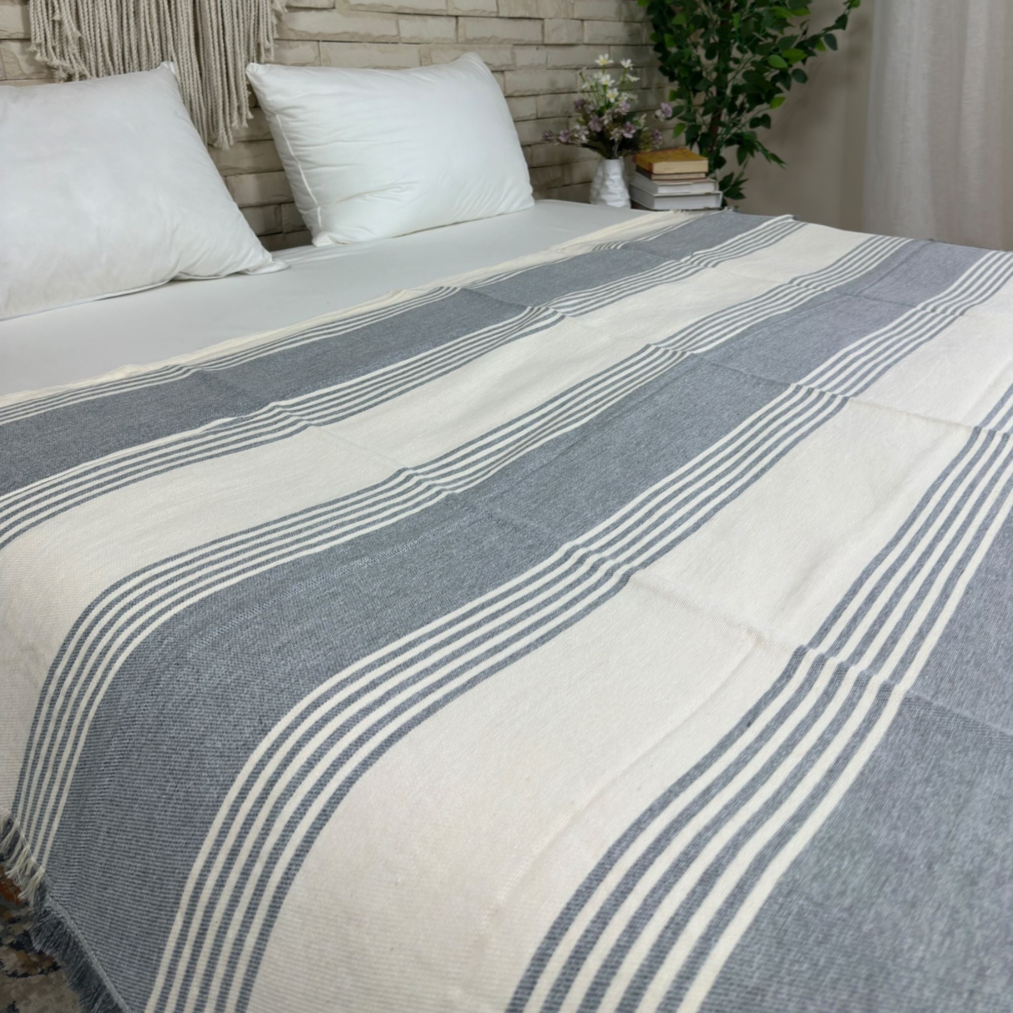 Taji Handmade Cotton Coverlet Single SN11