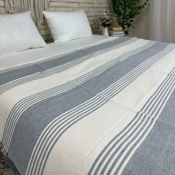 Taji Coverlet Single SN11