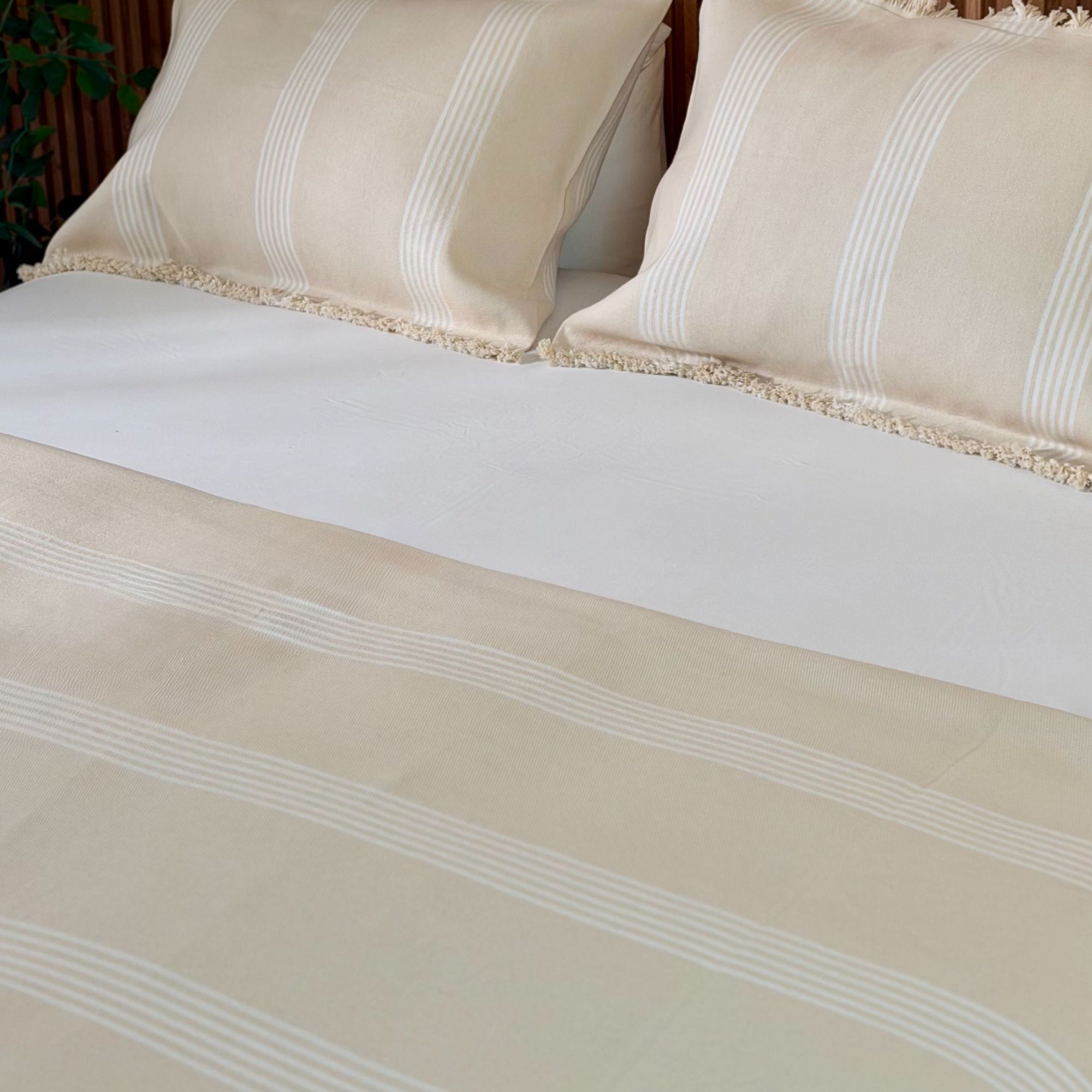 Taji Handmade Cotton Coverlet TA28