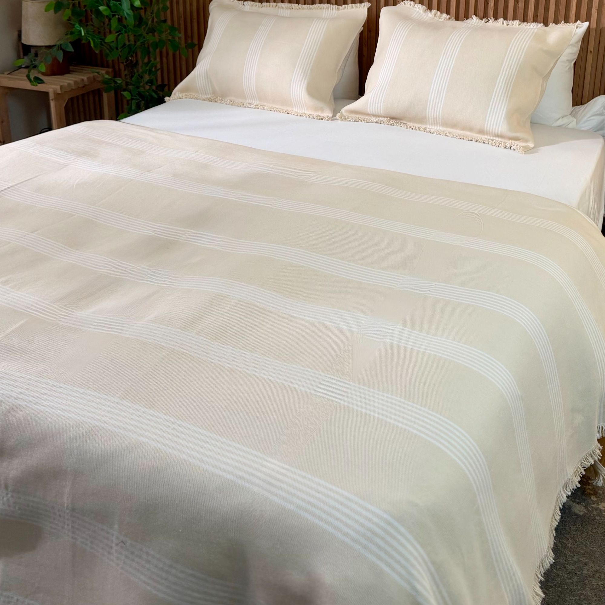 Taji Handmade Cotton Coverlet TA28