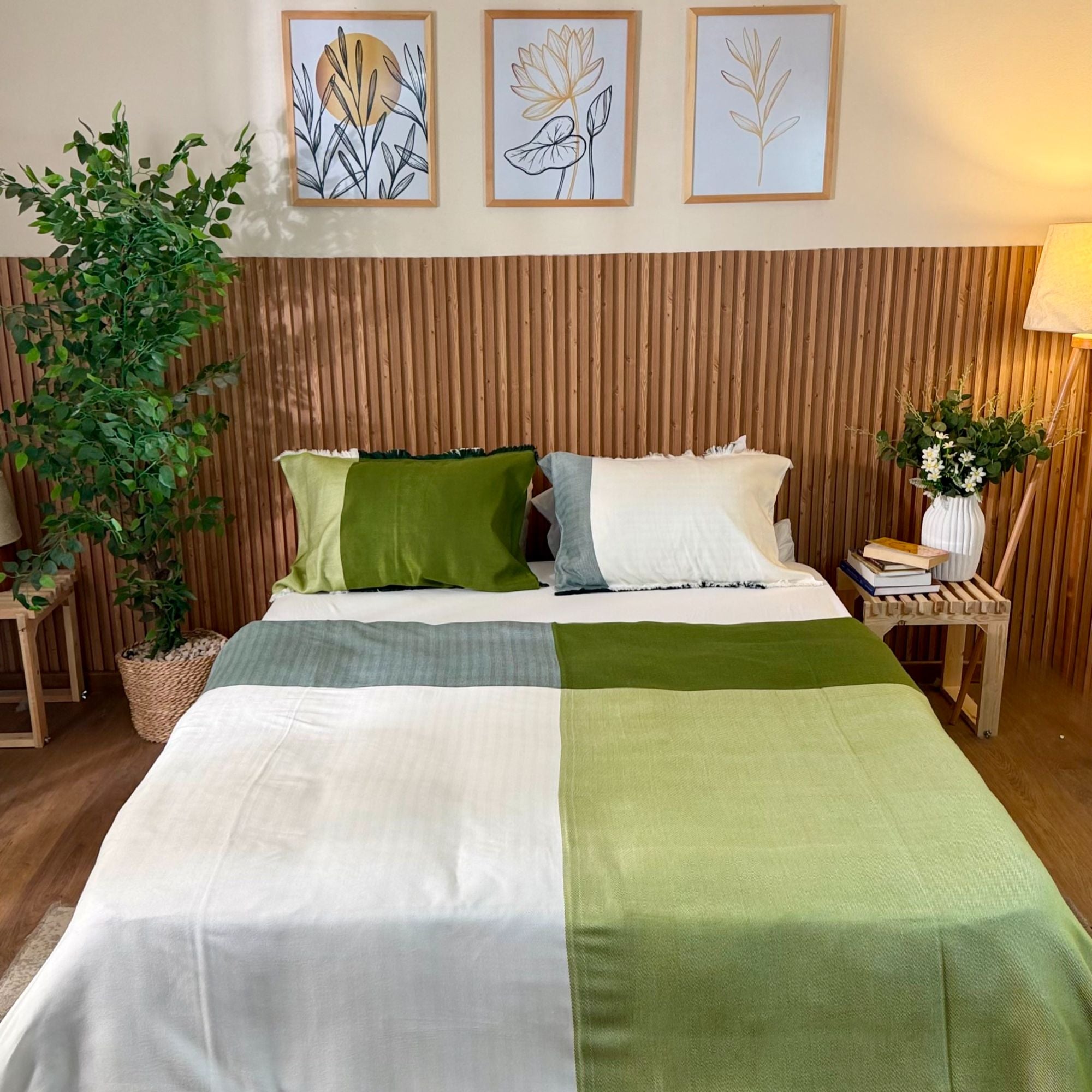 Taji Handmade Cotton Coverlet TA64