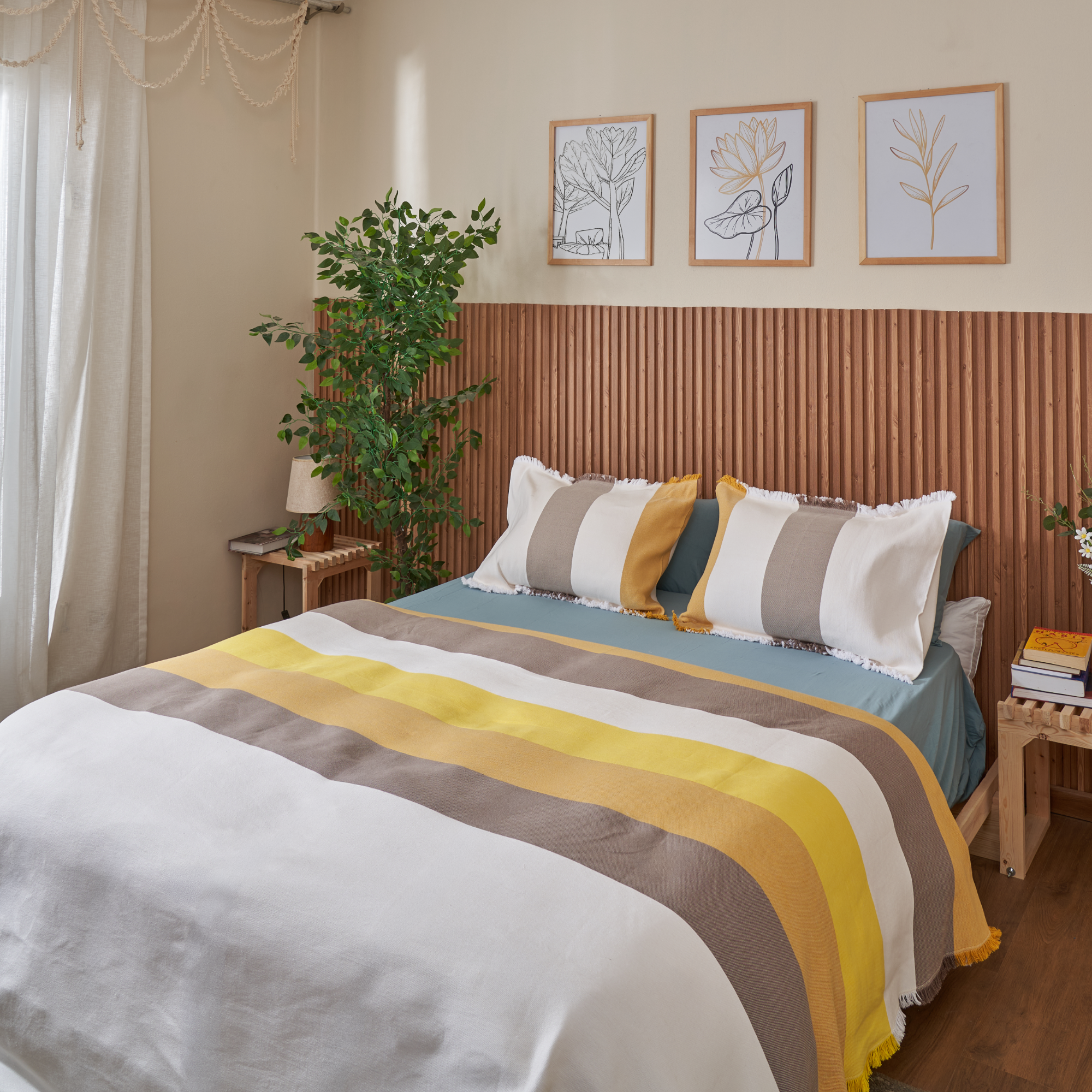 Taji Handmade Cotton Coverlet TA3